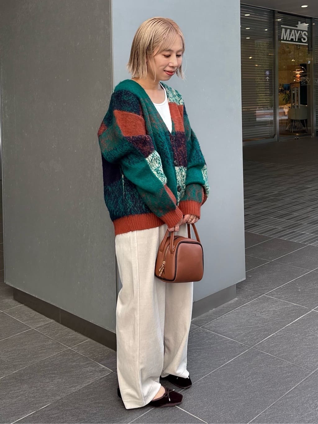 色柄で楽しむ スタッフスタイリング3