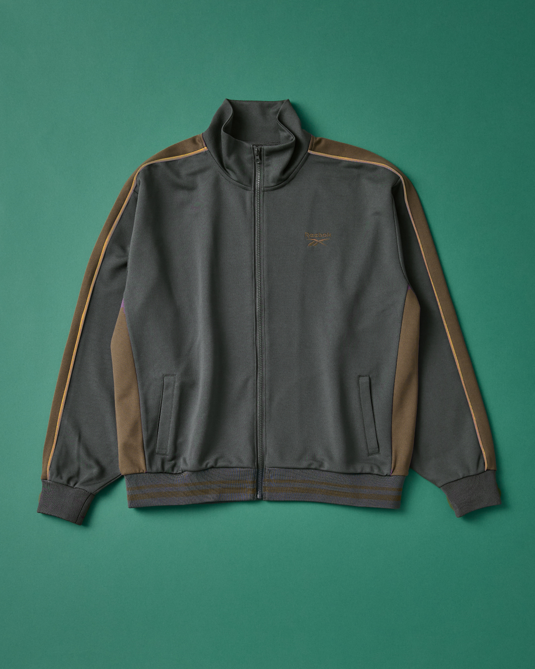 Reebok（リーボック）別注ジャージトラックジャケット DK.GRAY